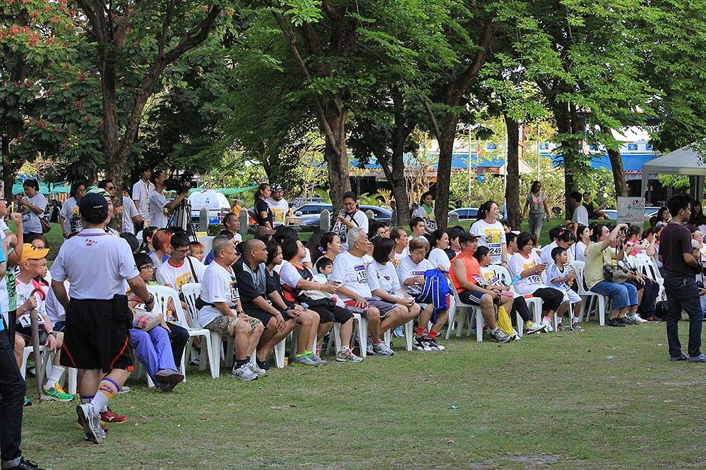 ทุกวันเป็นวันของครอบครัว เดิน-วิ่ง สานสัมพันธ์ครอบครัว Run for Family 2014.04.27